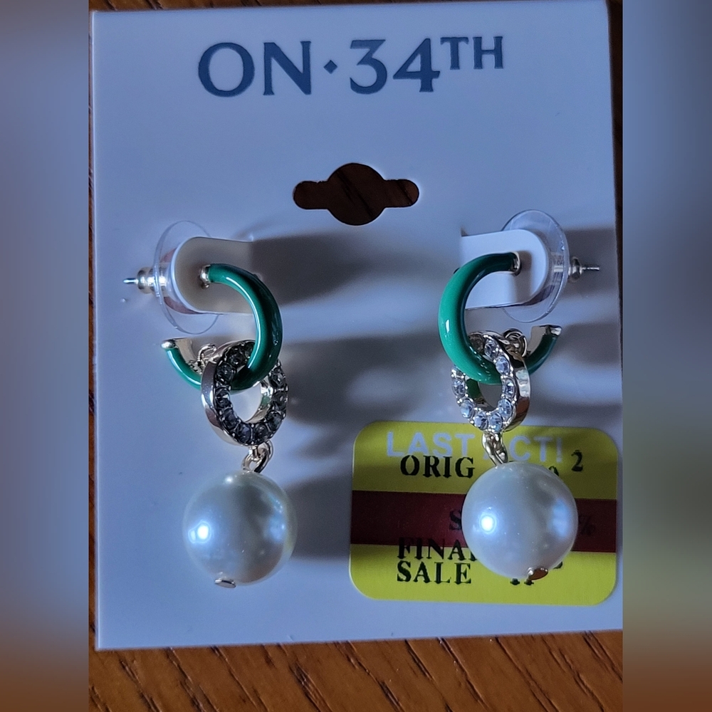 Green and Silver Pearl Drop Earrings